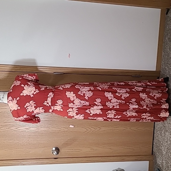 Lulu's floral v-neck maxi wrap sun dress wedding guest date night - Picture 7 of 7